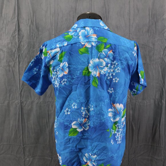 Vintage Hawaiian Shirt - Blue Floral by Made i Hawaii - Men's Medium - Picture 8 of 10